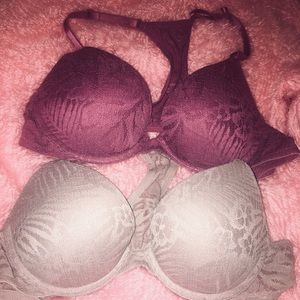 Victoria’s Secret Pink razor back bras 32B